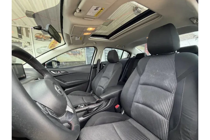 $15999 : 2015 MAZDA3 i Touring image 10