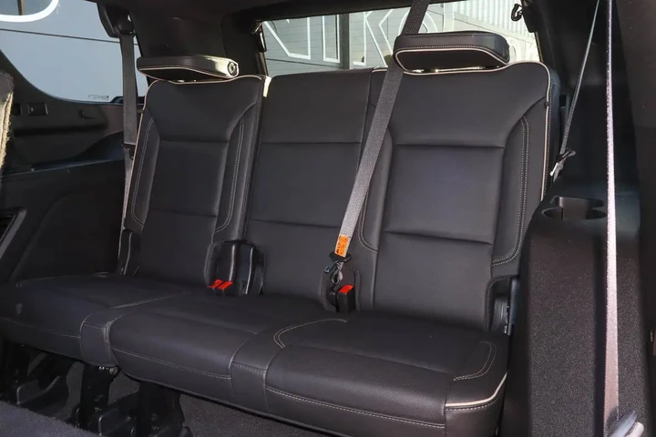 $45988 : 2022 Yukon 4WD 4dr SLT image 10