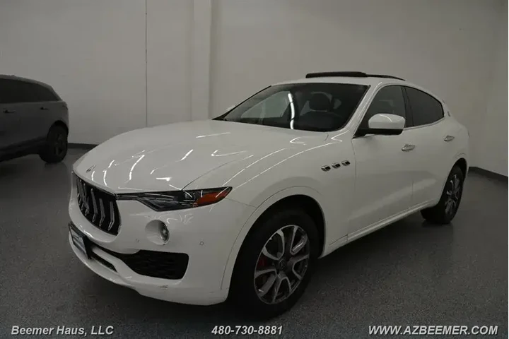 $31998 : Maserati Levante 2021 AWD 4d image 2