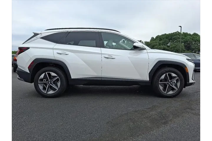 $31990 : Hyundai TUCSON 2025 AWD SEL image 7