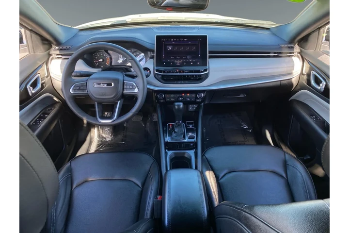 $31189 : Jeep Compass 2025 4x4 Limite image 10