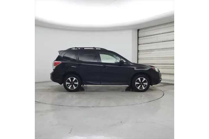 $18998 : Subaru Forester 2017 AWD 2.5 image 7