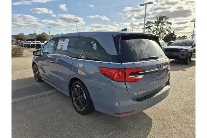 $38986 : Honda Odyssey 2024 Elite 4dr image 5