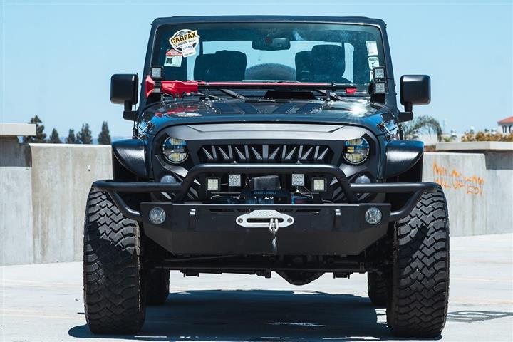 2016 Wrangler Rubicon image 7