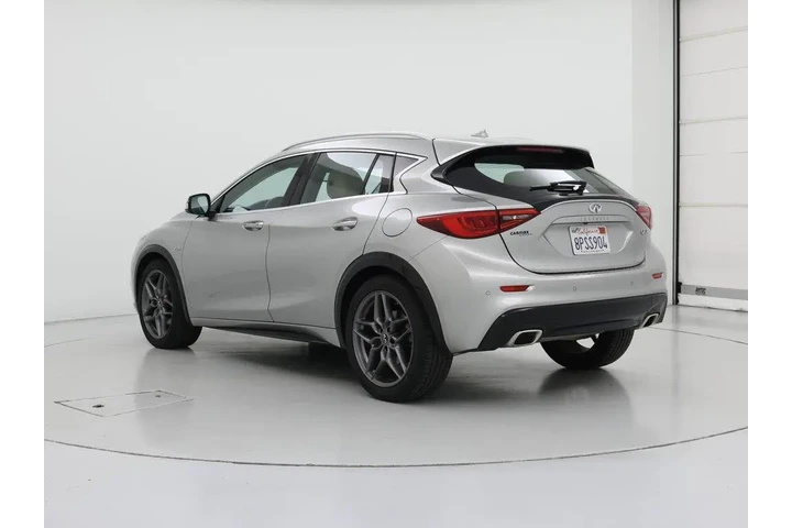 $13998 : INFINITI QX30 2017 Premium 4 image 2
