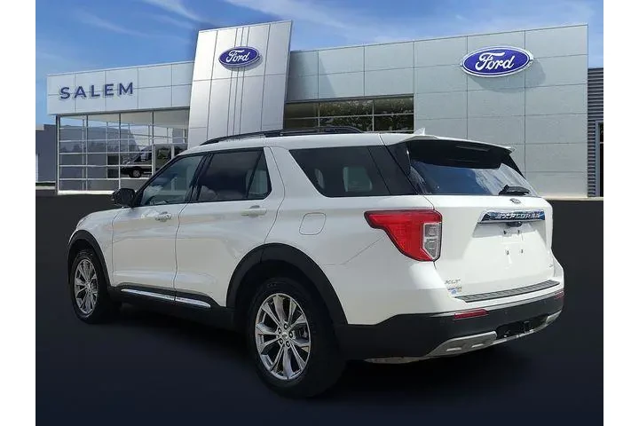 $35990 : Ford Explorer 2023 AWD XLT 4 image 4