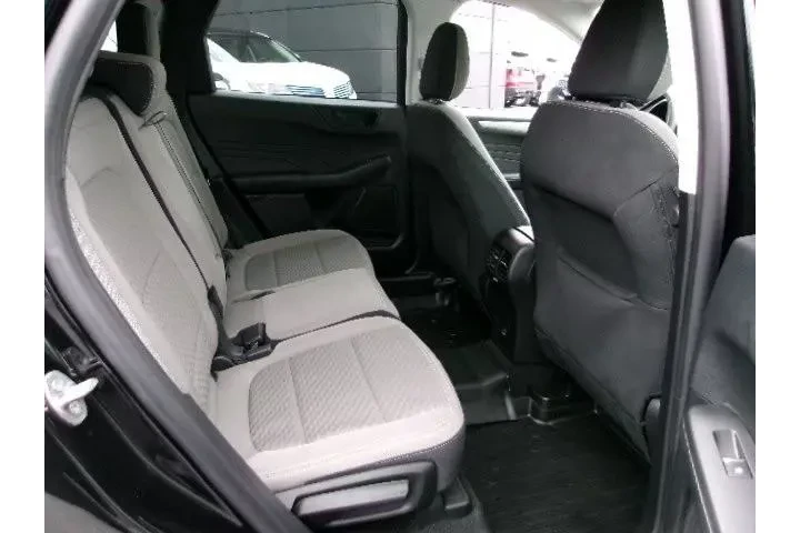 $21996 : Ford Escape 2022 AWD SE 4dr image 4