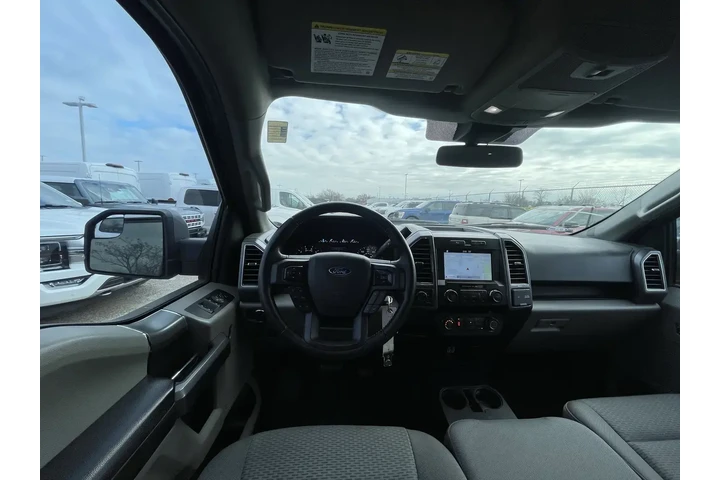 $27059 : Ford F-150 2019 4x4 Platinum image 5