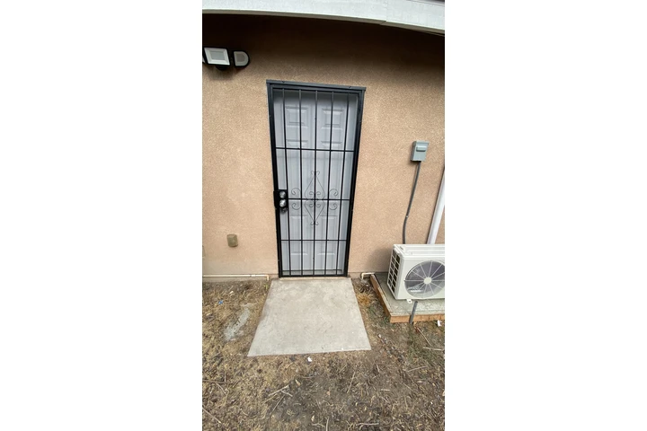 $1600 : 1 Recámara y 1 Baño en Renta image 2