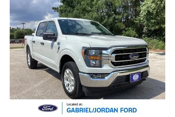 $39943 : Ford F-150 2023 4x4 XLT 4dr image 1