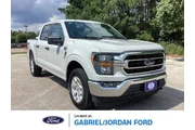 Ford F-150 2023 4x4 XLT 4dr
