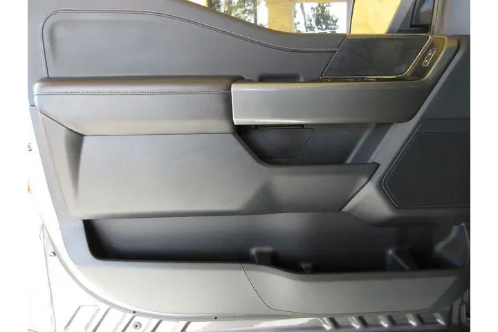 $39294 : Ford F-150 2023 4x4 XLT 4dr image 9