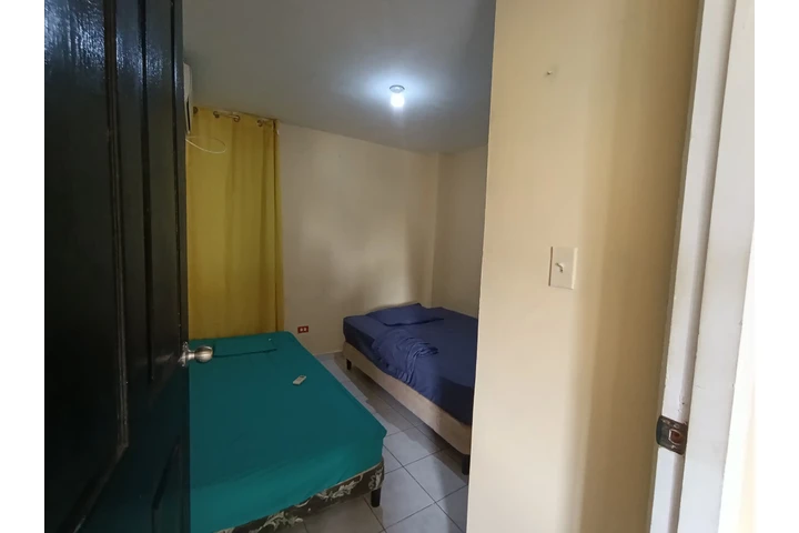 $650 : Alquiler 2 cuartos 2 baños image 6