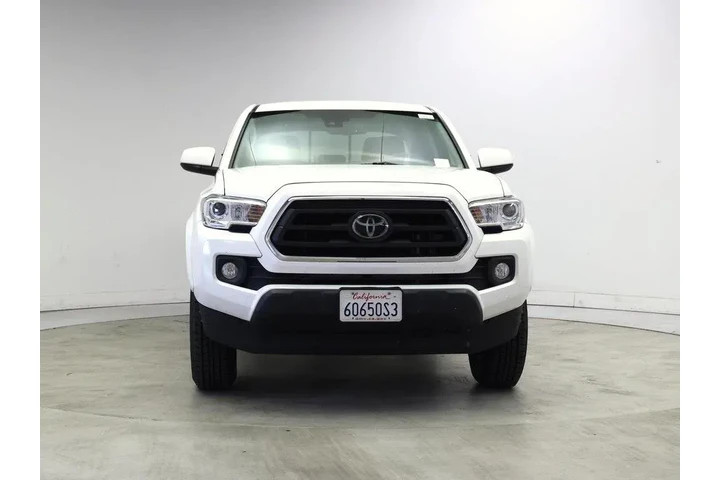 $33998 : Toyota Tacoma 2023 4x2 SR5 V image 5