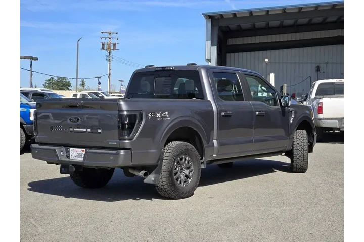 $34882 : Ford F-150 2021 4x4 XLT 4dr image 4