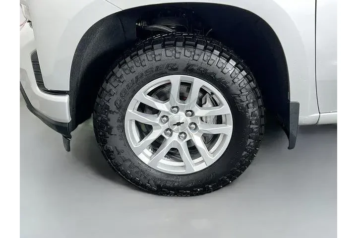 $31975 : Chevrolet Silverado 1500 202 image 10