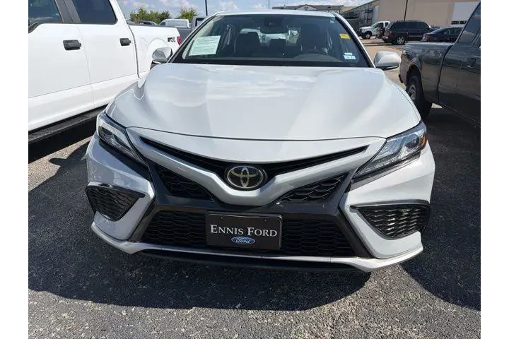 $27497 : Toyota Camry 2024 XSE 4dr Se image 2