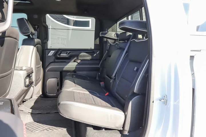 $82988 : 2024 Sierra 2500HD 4WD Crew C image 9