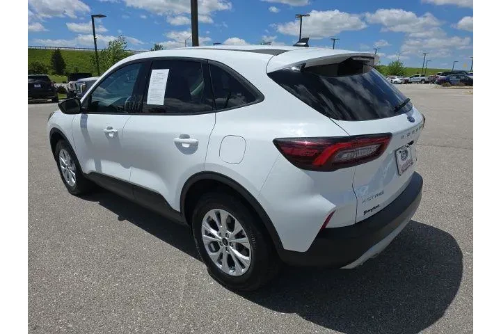 $24000 : Ford Escape 2025 AWD Active image 3