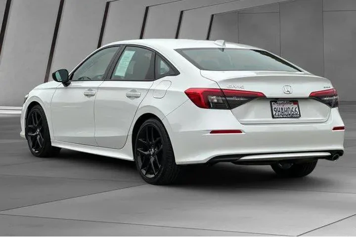 $23900 : Honda Civic 2023 Sport 4dr S image 10