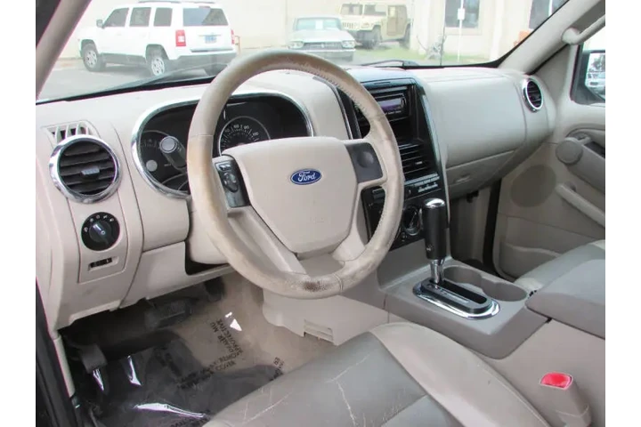 $5995 : 2006 Explorer XLT image 10