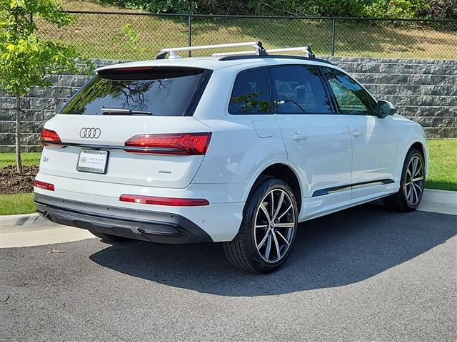 $45495 : 2022 Audi Q7 55 Premium Plus image 2