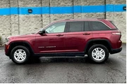 $23995 : Jeep Grand Cherokee 2023 4x4 thumbnail