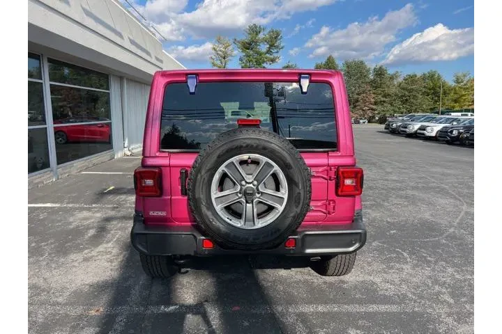 $35586 : Jeep Wrangler Unlimited 2021 image 5
