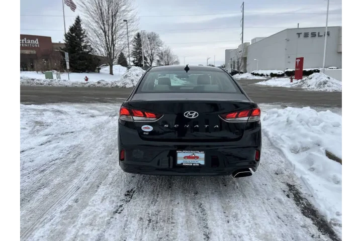 $11990 : 2018 Sonata SE image 5