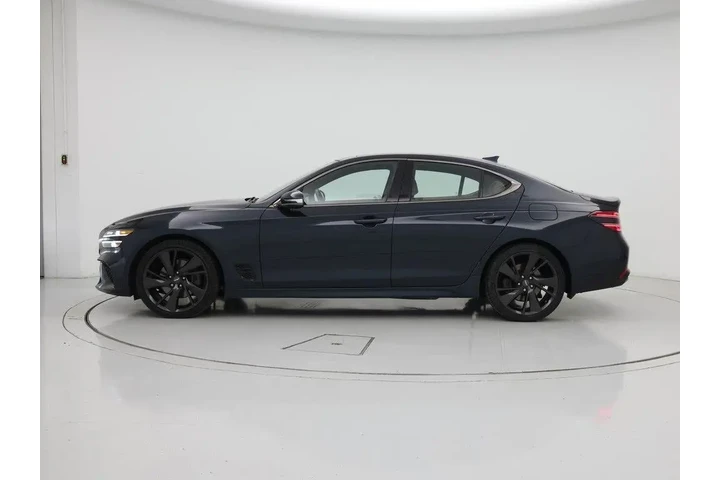 $29998 : Genesis G70 2023 2.0T 4dr Se image 3