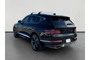 Genesis GV80 2025 AWD 3.5T P thumbnail