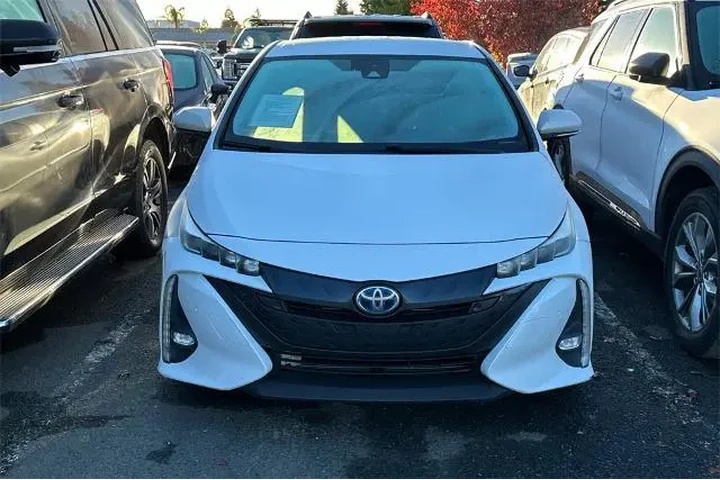 $21941 : Toyota Prius Prime 2022 Limi image 5