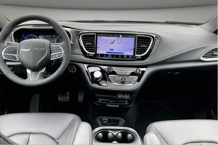 $34000 : Chrysler Pacifica 2025 Selec image 7