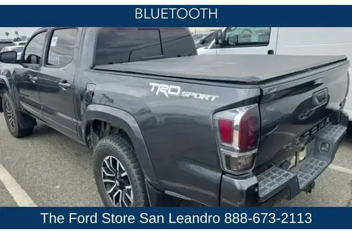 $29950 : Toyota Tacoma 2021 4x2 TRD O image 3
