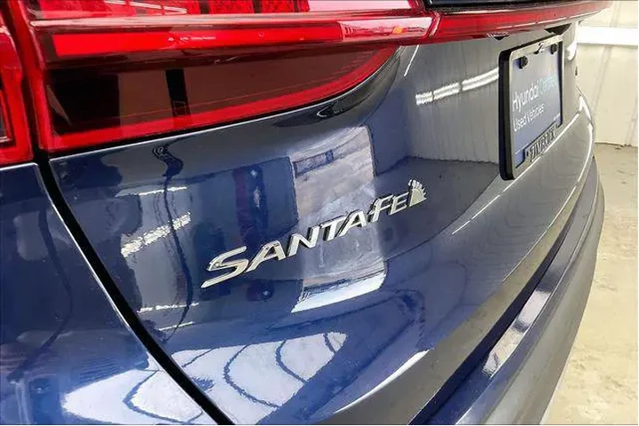 $23490 : Hyundai SANTA FE 2021 AWD Li image 9