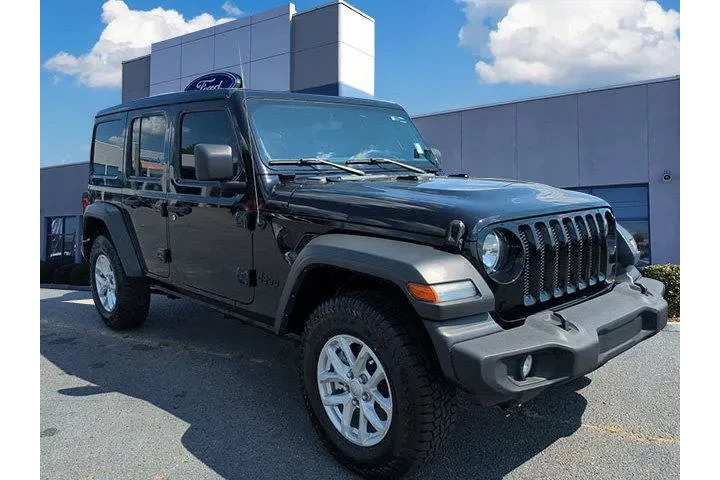 $30987 : Jeep Wrangler 2023 4x4 Sport image 1