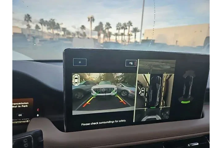 $36365 : Lincoln Nautilus 2022 AWD Re image 7