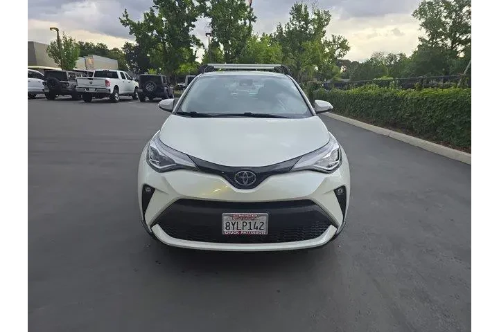 $24995 : Toyota C-HR 2021 Limited 4dr image 2