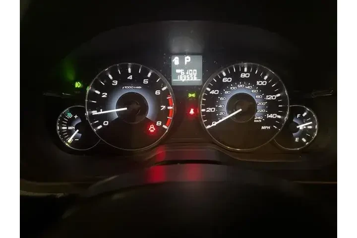 $5989 : Subaru Outback 2011 AWD 2.5i image 10