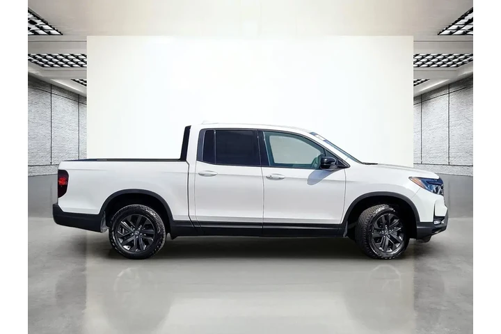 $33988 : Honda Ridgeline 2025 AWD Spo image 6