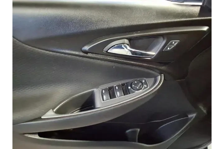 $21487 : Chevrolet Malibu 2023 LT 4dr image 9