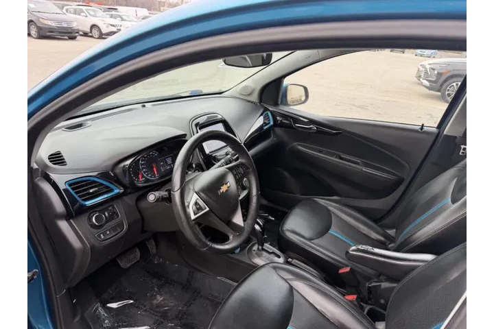 $7999 : 2019 Spark 2LT CVT image 10