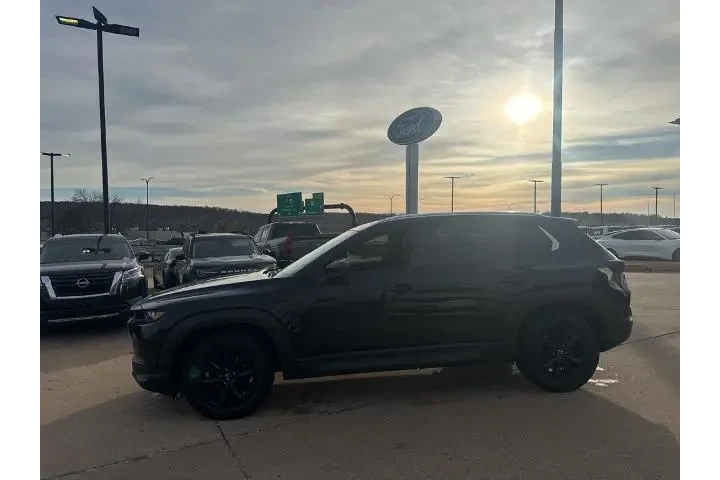 $24995 : Mazda CX-50 2025 AWD 2.5 S P image 6