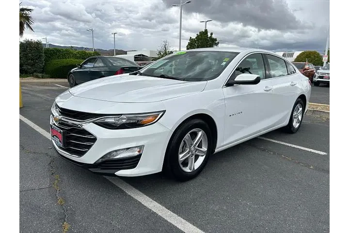$21995 : Chevrolet Malibu 2024 LT 4dr image 8
