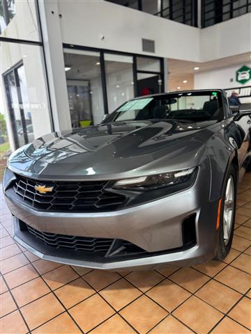 $21000 : Chevrolet Camaro Convertible image 7