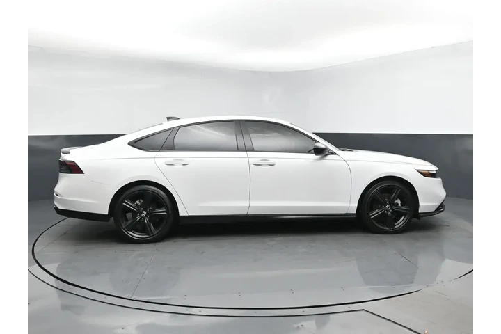 $24418 : Honda Accord Hybrid 2024 Spo image 3