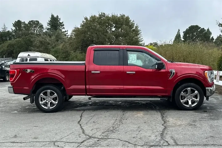 $36237 : Ford F-150 2022 4x4 XLT 4dr image 3