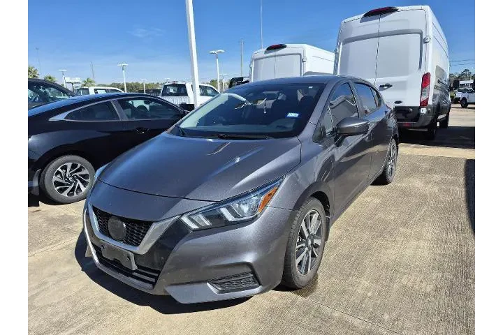 $12981 : Nissan Versa 2021 SV 4dr Sed image 1