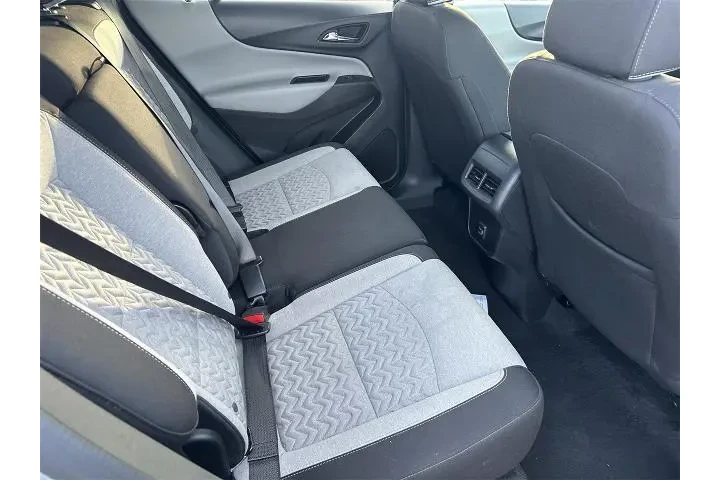 $19697 : Chevrolet Equinox 2024 4x4 L image 8