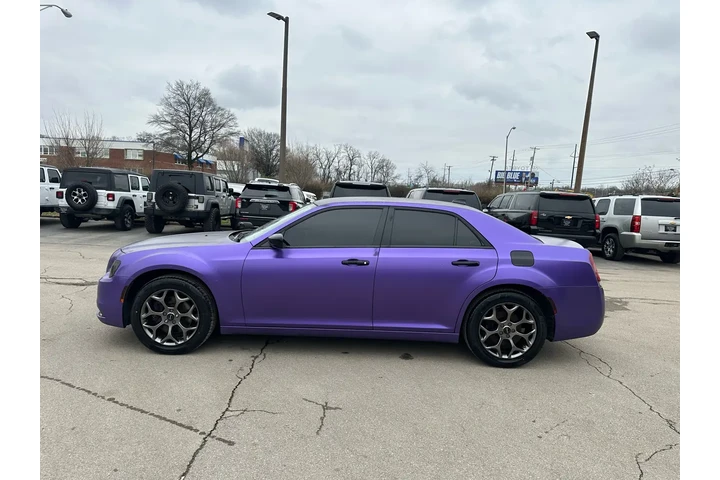 $8980 : 2016 300 4dr Sdn 300S AWD image 5